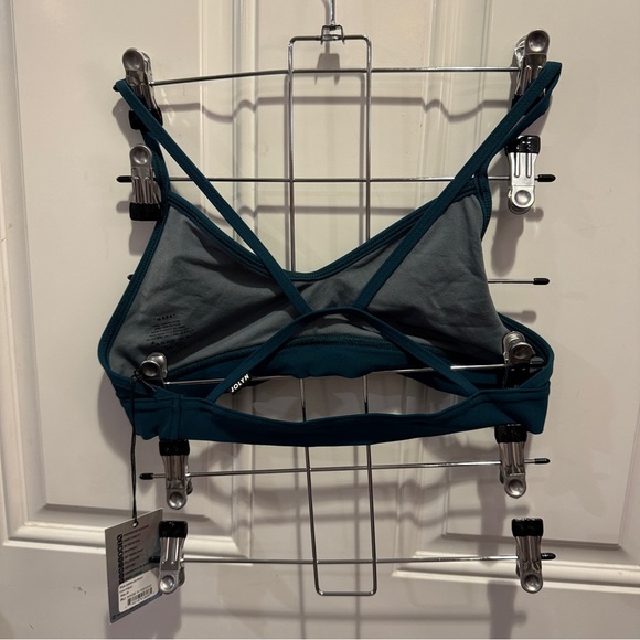 NWT Jolyn Women's Solid Mara Bikini Top Shade Peacock Green Size M - Picture 6 of 7